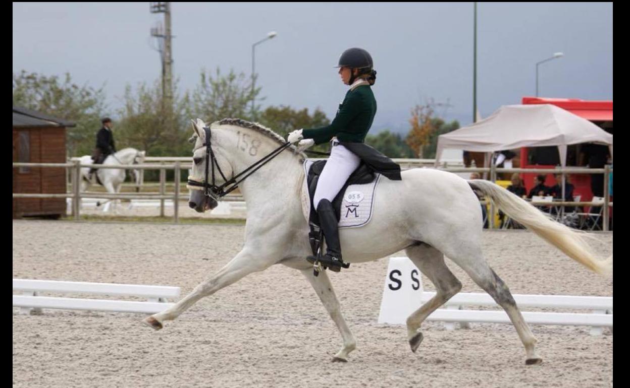 Presentada la escuela de equitación 'Dressage Arenosas by Fede